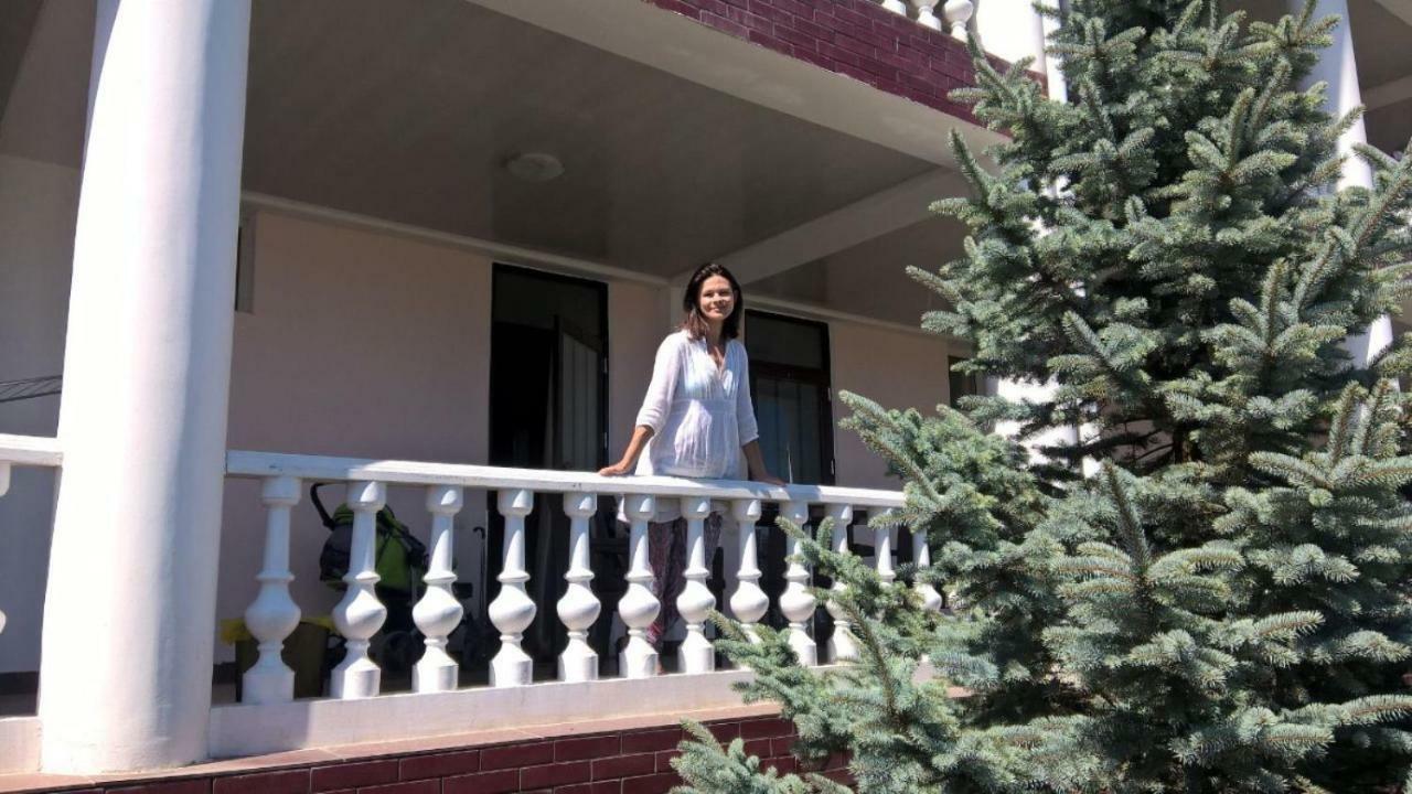 Aquamarine Inn Cholpon-Ata Bagian luar foto